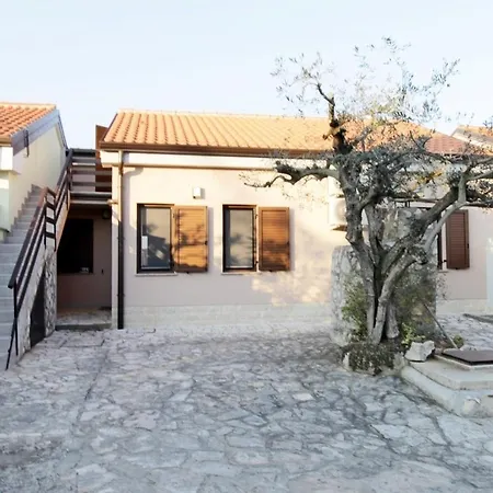 With Parking Space Crveni Vrh, Umag - 27216